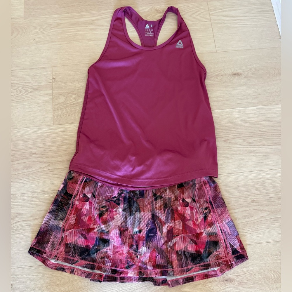 Lululemon rust and Multicolor women’s tennis outfit 6 tall skort and size s tank